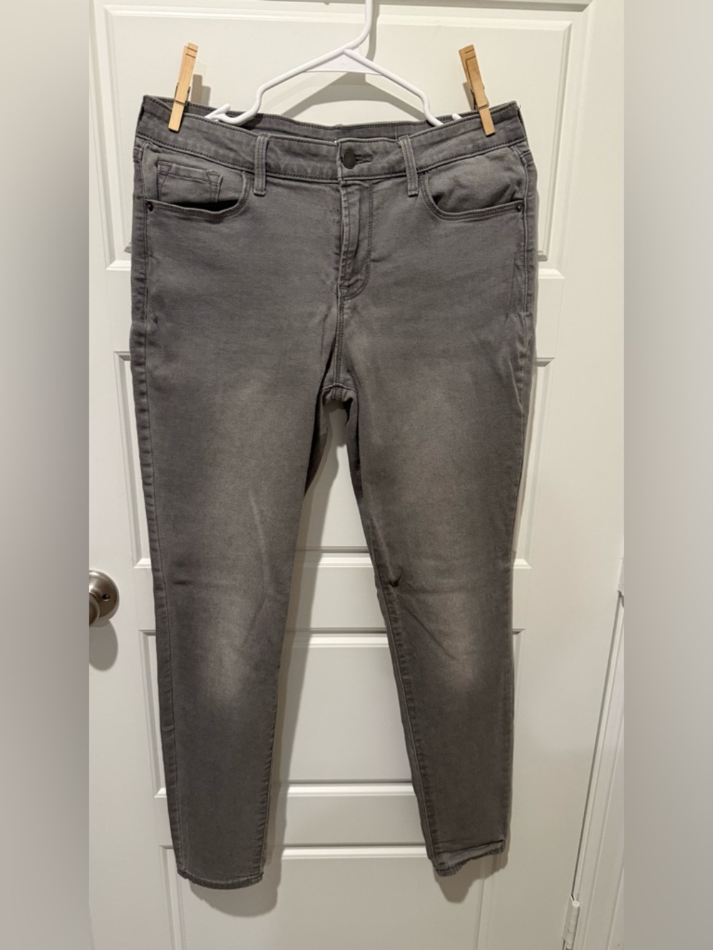 Old Navy Gray Skinny Jeans - Stretch Slim Fit